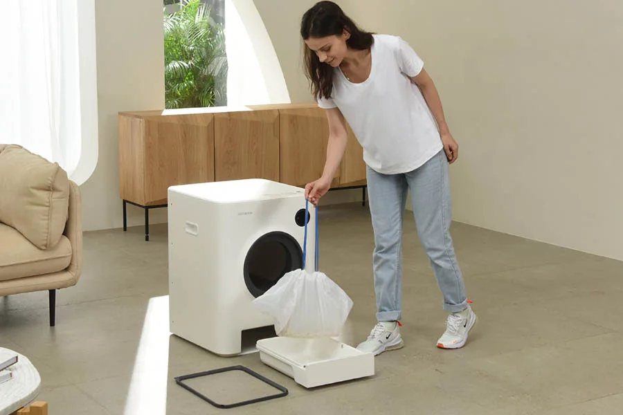 automatic cleaning cat box